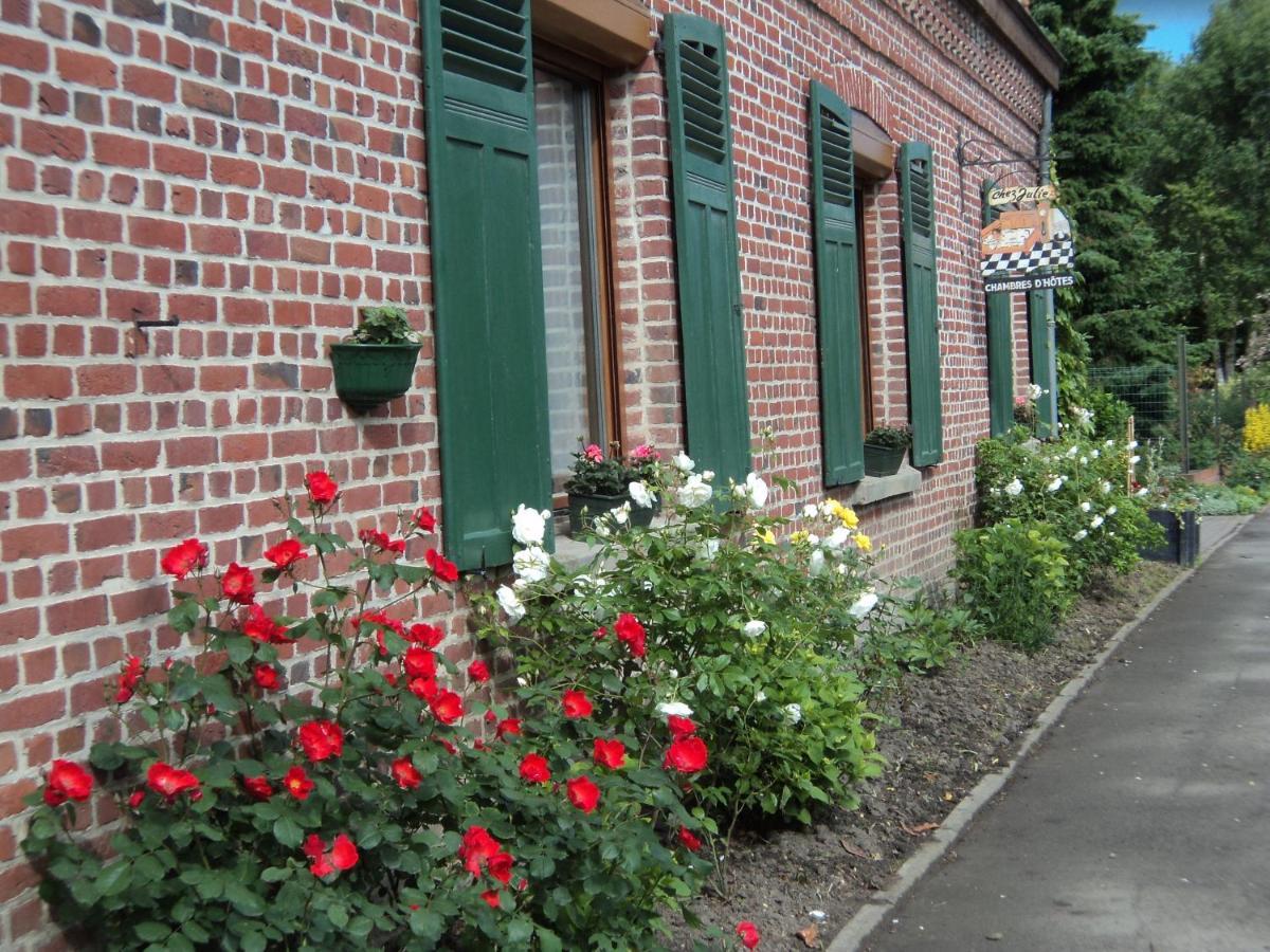 Bed and Breakfast Chez Julie Beaucamps-Ligny Екстер'єр фото