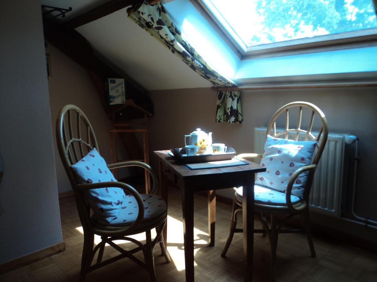 Bed and Breakfast Chez Julie Beaucamps-Ligny Екстер'єр фото