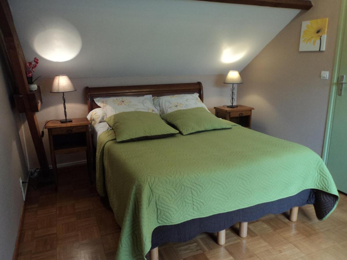 Bed and Breakfast Chez Julie Beaucamps-Ligny Екстер'єр фото