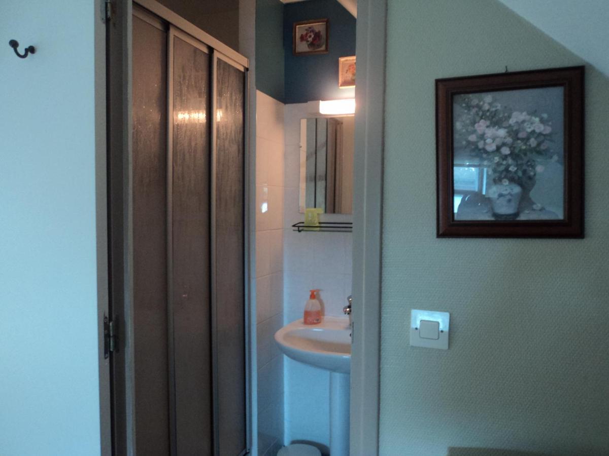 Bed and Breakfast Chez Julie Beaucamps-Ligny Екстер'єр фото
